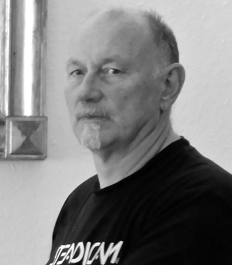 Robin John Thwaites